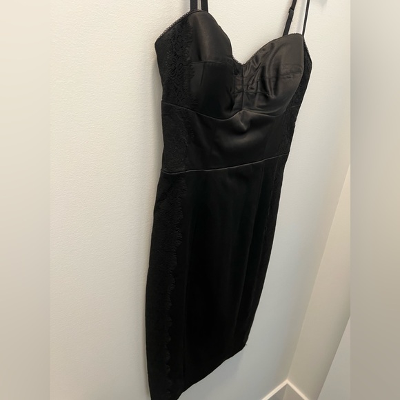 Guess Lexy form fitting satin lace trim dress - Picture 6 of 8